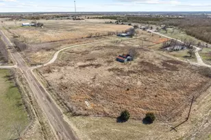 139 County Rd 4302, Greenville, TX 75401 - Photo 22