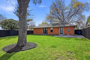 8834 Liptonshire Dr, Dallas, TX 75238 - Photo 20