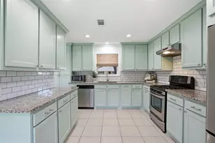 8834 Liptonshire Dr, Dallas, TX 75238 - Photo 2