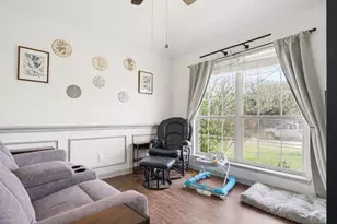 2621 Buck Dr, Mesquite, TX 75181 - Photo 4