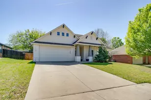 110 Water Oak Ln, Weatherford, TX 76086 - Photo 2