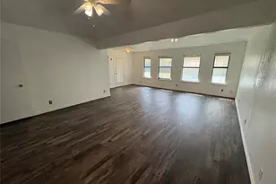 8111 Llano Ave, Benbrook, TX 76116 - Photo 14