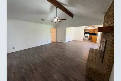 8111 Llano Avenue, Benbrook, TX 76116 - Photo 6