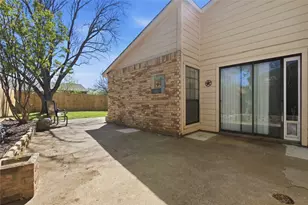 6958 Newberry Ct W, Fort Worth, TX 76120 - Photo 20