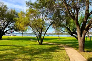 1957 Deer Trail Rd, Possum Kingdom Lake, TX 76449 - Photo 6