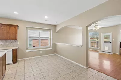 5852 Barrier Reef Drive, Fort Worth, TX 76179 - Photo 6