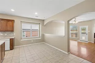 5852 Barrier Reef Dr, Fort Worth, TX 76179 - Photo 6