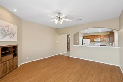 5852 Barrier Reef Drive, Fort Worth, TX 76179 - Photo 4