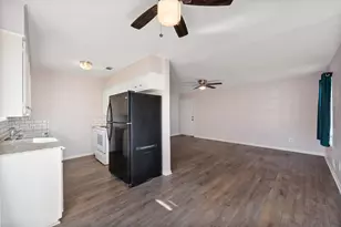 700 W 3rd Ave, Corsicana, TX 75110 - Photo 24