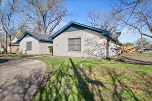 700 W 3rd Ave, Corsicana, TX 75110 - Photo 2