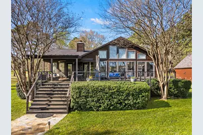 601 W Eagle Point Drive, Mount Vernon, TX 75686 - Photo 1