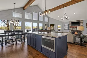 601 W Eagle Point Dr, Mount Vernon, TX 75686 - Photo 6