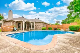269 E Ridgegate Dr, Garland, TX 75040 - Photo 32