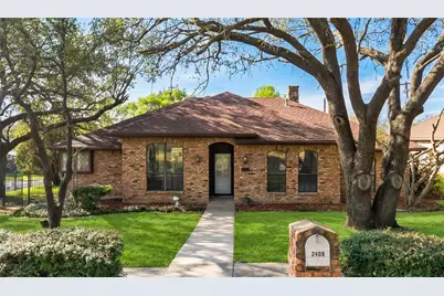 2408 Castle Street, Irving, TX 75038 - Photo 2