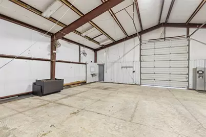 12630 Merrill Road, Pilot Point, TX 76258 - Photo 32