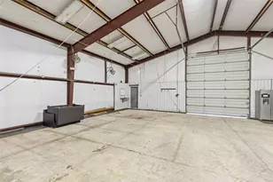 12630 Merrill Rd, Pilot Point, TX 76258 - Photo 32
