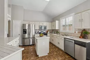 1613 Rancho Dr, Mesquite, TX 75149 - Photo 8