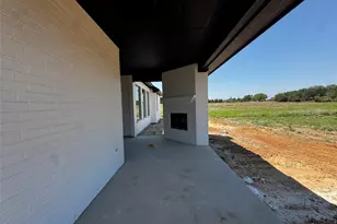 116 Loveta Ln, Boyd, TX 76023 - Photo 8
