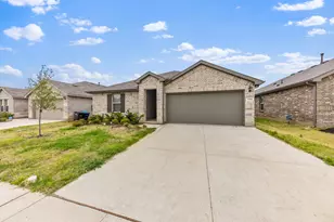 752 Cedarbrook Dr, Fort Worth, TX 76131 - Photo 2