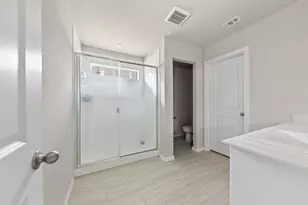 752 Cedarbrook Dr, Fort Worth, TX 76131 - Photo 20