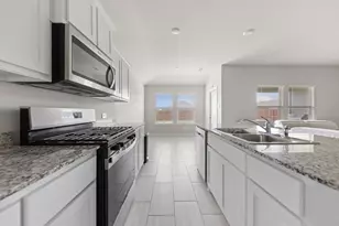 752 Cedarbrook Dr, Fort Worth, TX 76131 - Photo 14