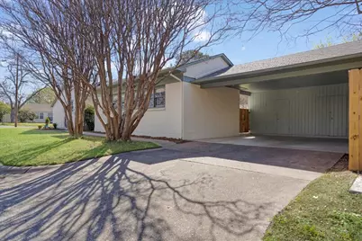 1526 N Lockhart Street, Sherman, TX 75092 - Photo 4