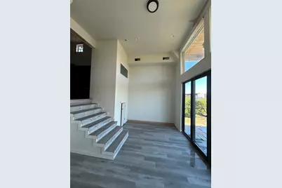 1401 Seegar Street, Dallas, TX 75215 - Photo 8