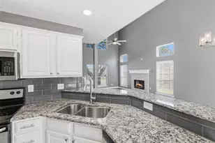 944 Valley View Dr, Lewisville, TX 75067 - Photo 12