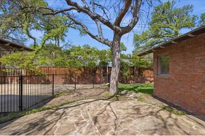 3816 Trailwood Lane, Fort Worth, TX 76109 - Photo 34