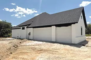 1098 Silver Sage Trl, Weatherford, TX 76085 - Photo 2