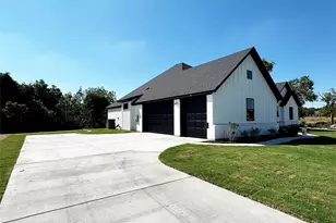 1098 Silver Sage Trl, Weatherford, TX 76085 - Photo 2