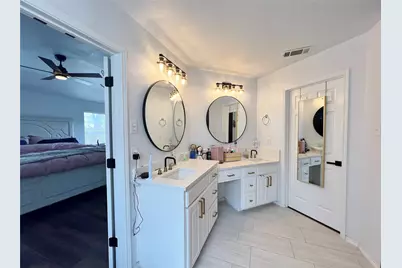 717 Ridgehill Drive, Burleson, TX 76028 - Photo 8