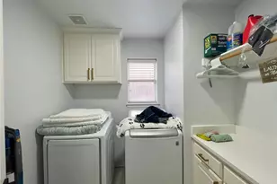 717 Ridgehill Dr, Burleson, TX 76028 - Photo 18