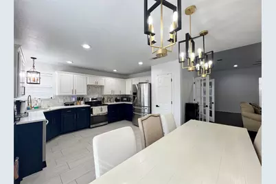 717 Ridgehill Drive, Burleson, TX 76028 - Photo 4