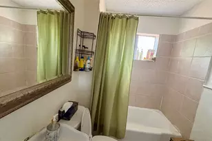 215 E 15th St, Irving, TX 75060 - Photo 22