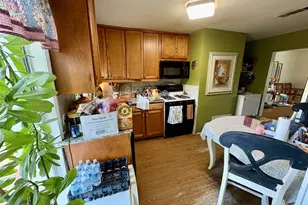 215 E 15th St, Irving, TX 75060 - Photo 12