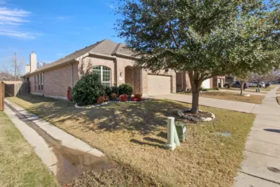 5424 Grove Cove Drive, McKinney, TX 75071 - Photo 2