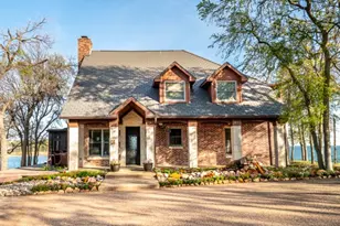 1529 Garza, Lakewood Village, TX 75068 - Photo 6