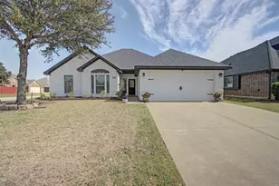 332 Delaware St, Burleson, TX 76028 - Photo 1