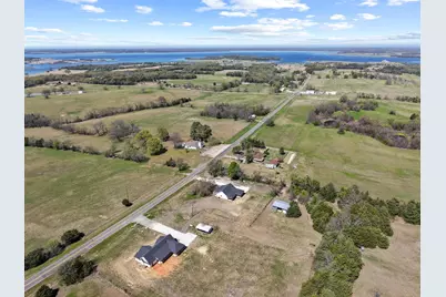 14419 Fm 1396 E, Windom, TX 75492 - Photo 2