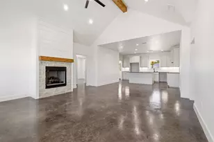 14419 Fm 1396 E, Windom, TX 75492 - Photo 18