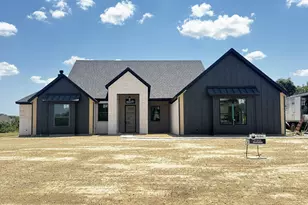 1102 Silver Sage Trl, Weatherford, TX 76085 - Photo 1