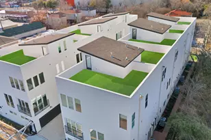 1731 N Fitzhugh Ave, Dallas, TX 75204 - Photo 2