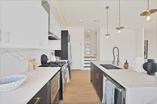 1731 N Fitzhugh Ave, Dallas, TX 75204 - Photo 4