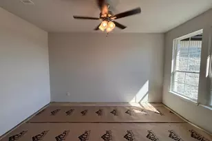 267 Mdw Vis Dr, New Fairview, TX 76078 - Photo 4