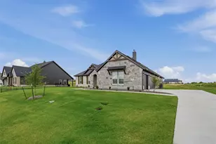 267 Mdw Vis Dr, New Fairview, TX 76078 - Photo 4