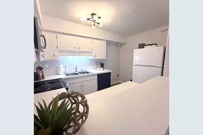 5323 Fleetwood Oaks Avenue #256, Dallas, TX 75235 - Photo 8