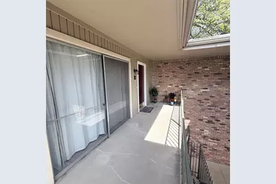 5323 Fleetwood Oaks Avenue #256, Dallas, TX 75235 - Photo 2