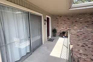 5323 Fleetwood Oaks Ave, Dallas, TX 75235 - Photo 2