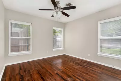 10943 Desdemona Drive, Dallas, TX 75228 - Photo 14